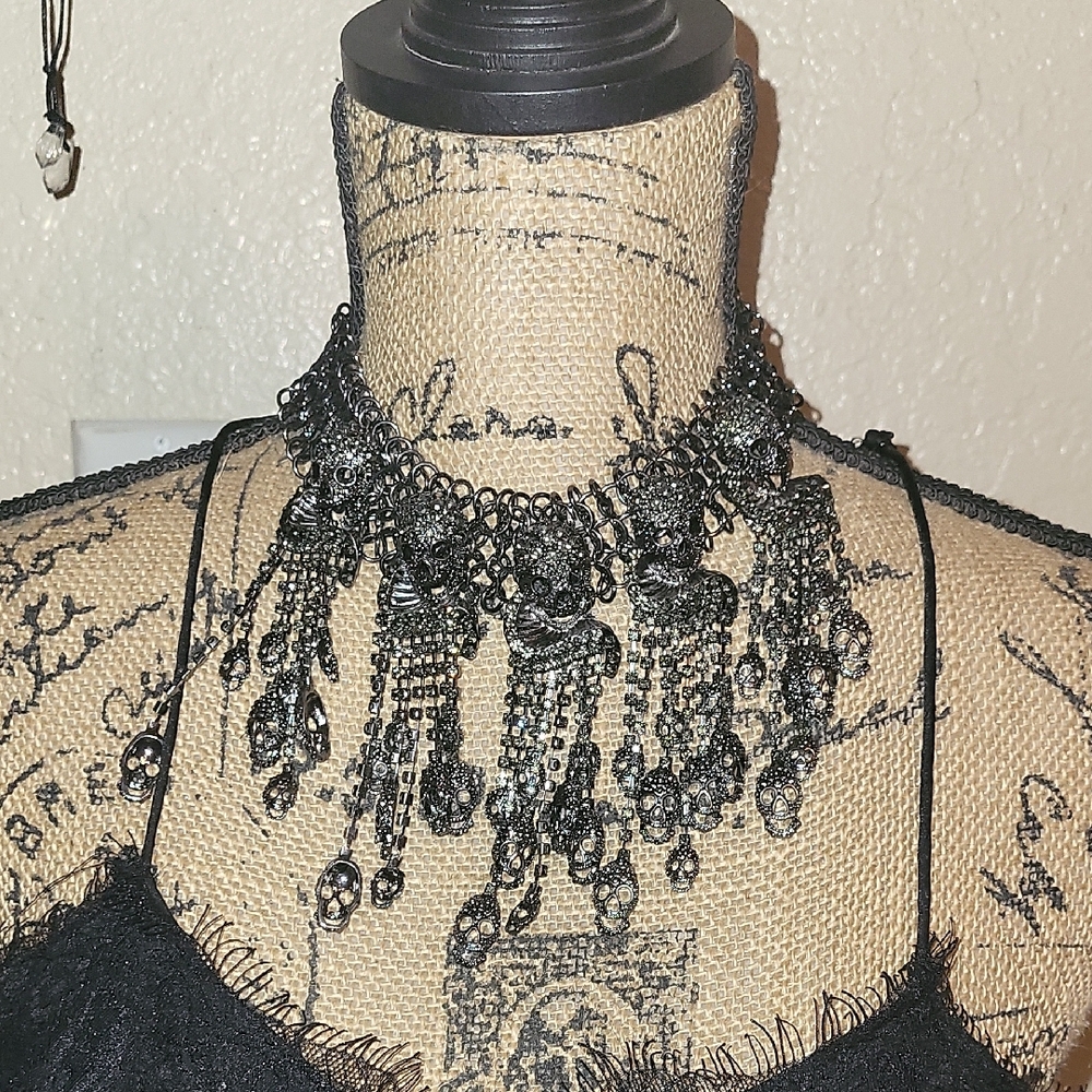 Anthropologie Gunmetal Statement Necklace With Cascading Skulls
